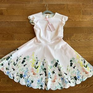 Ted Baker nude pink floral elegance scallop skater dress size 6 (ted size 2)
